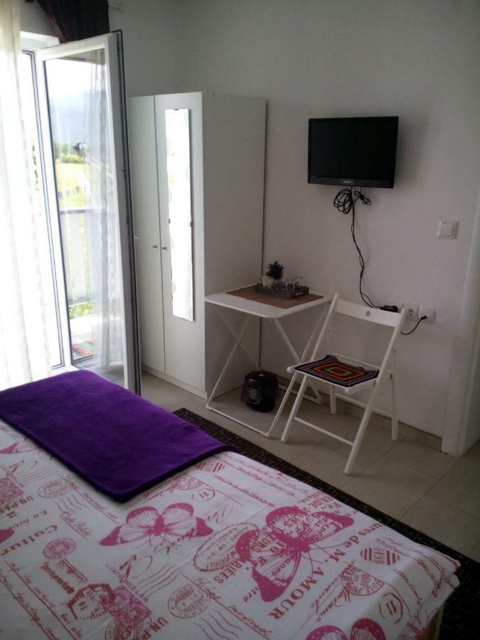 Rooms Marina Korenica Εξωτερικό φωτογραφία