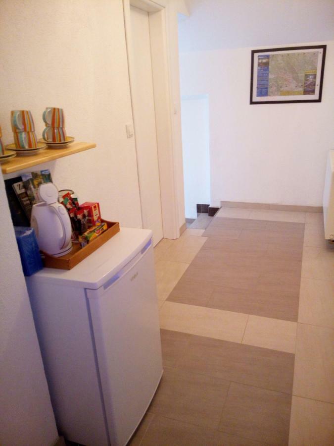 Rooms Marina Korenica Εξωτερικό φωτογραφία